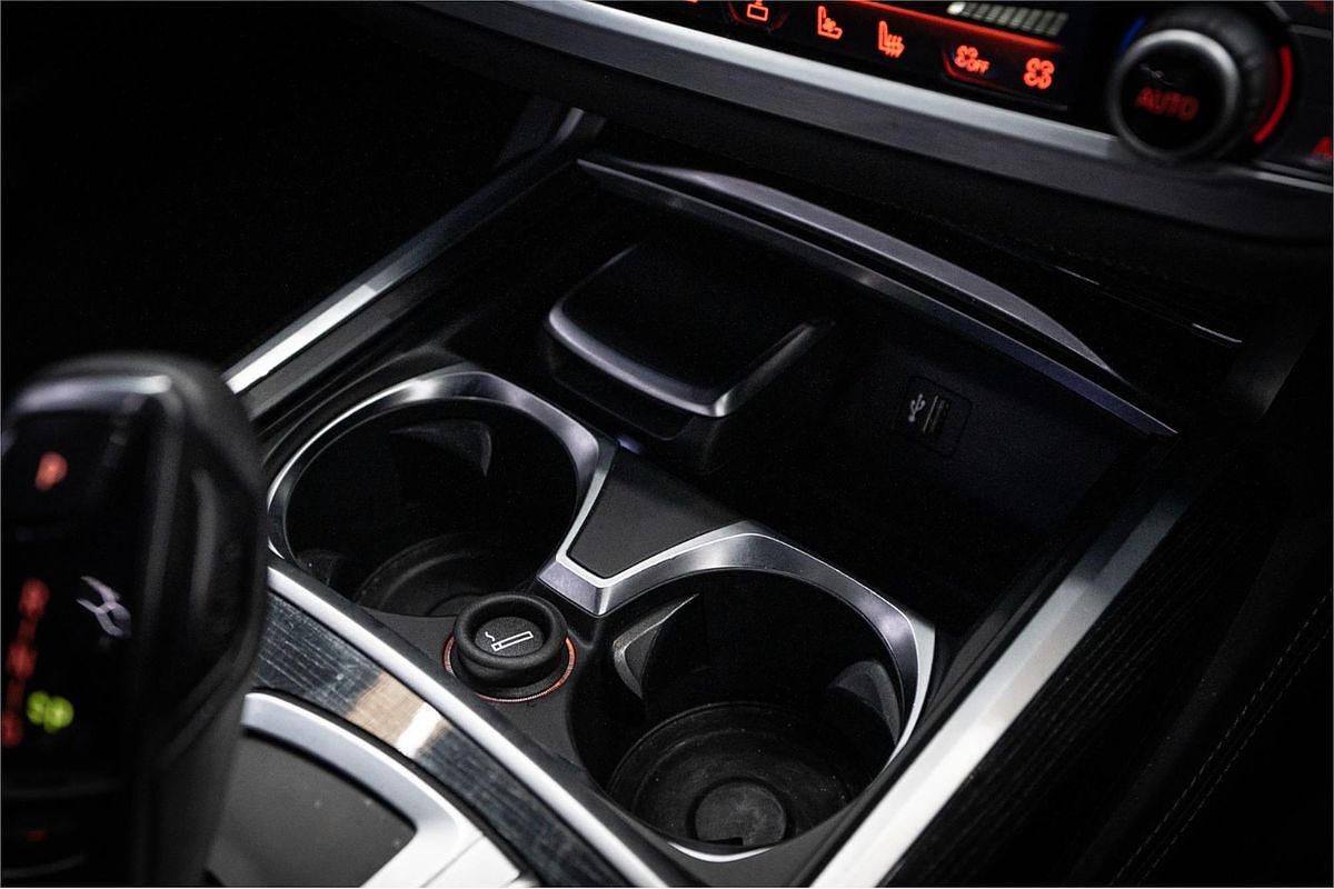 2019 BMW 7 Series 740i G11