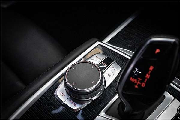2019 BMW 7 Series 740i G11
