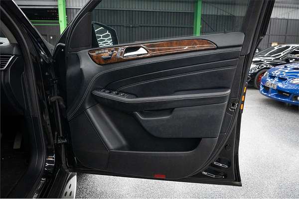 2013 Mercedes-Benz Unknown