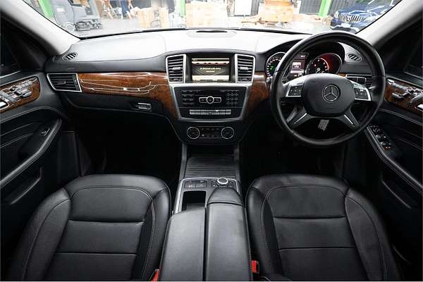 2013 Mercedes-Benz Unknown