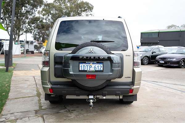 2011 Mitsubishi Pajero GLX NT