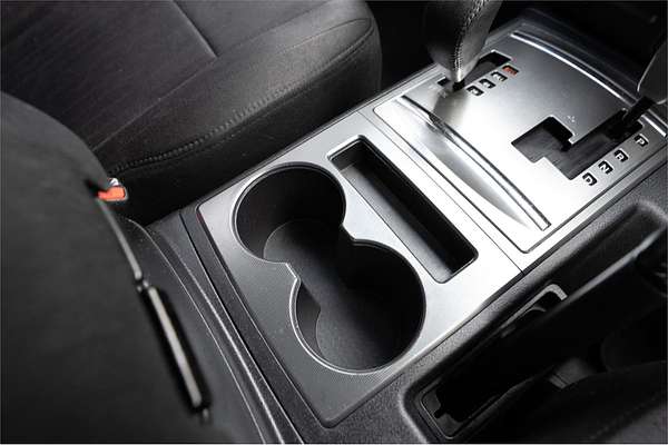 2011 Mitsubishi Pajero GLX NT