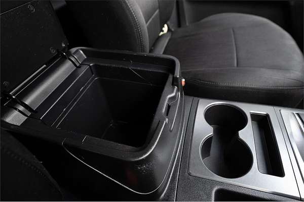 2011 Mitsubishi Pajero GLX NT