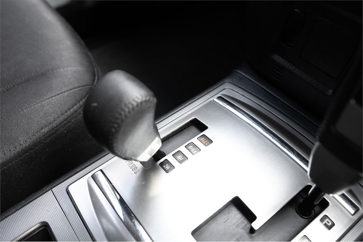 2011 Mitsubishi Pajero GLX NT