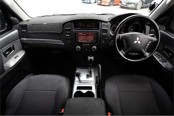 2011 Mitsubishi Pajero GLX NT