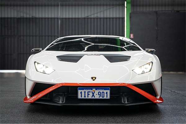 2022 Lamborghini Huracan STO 724