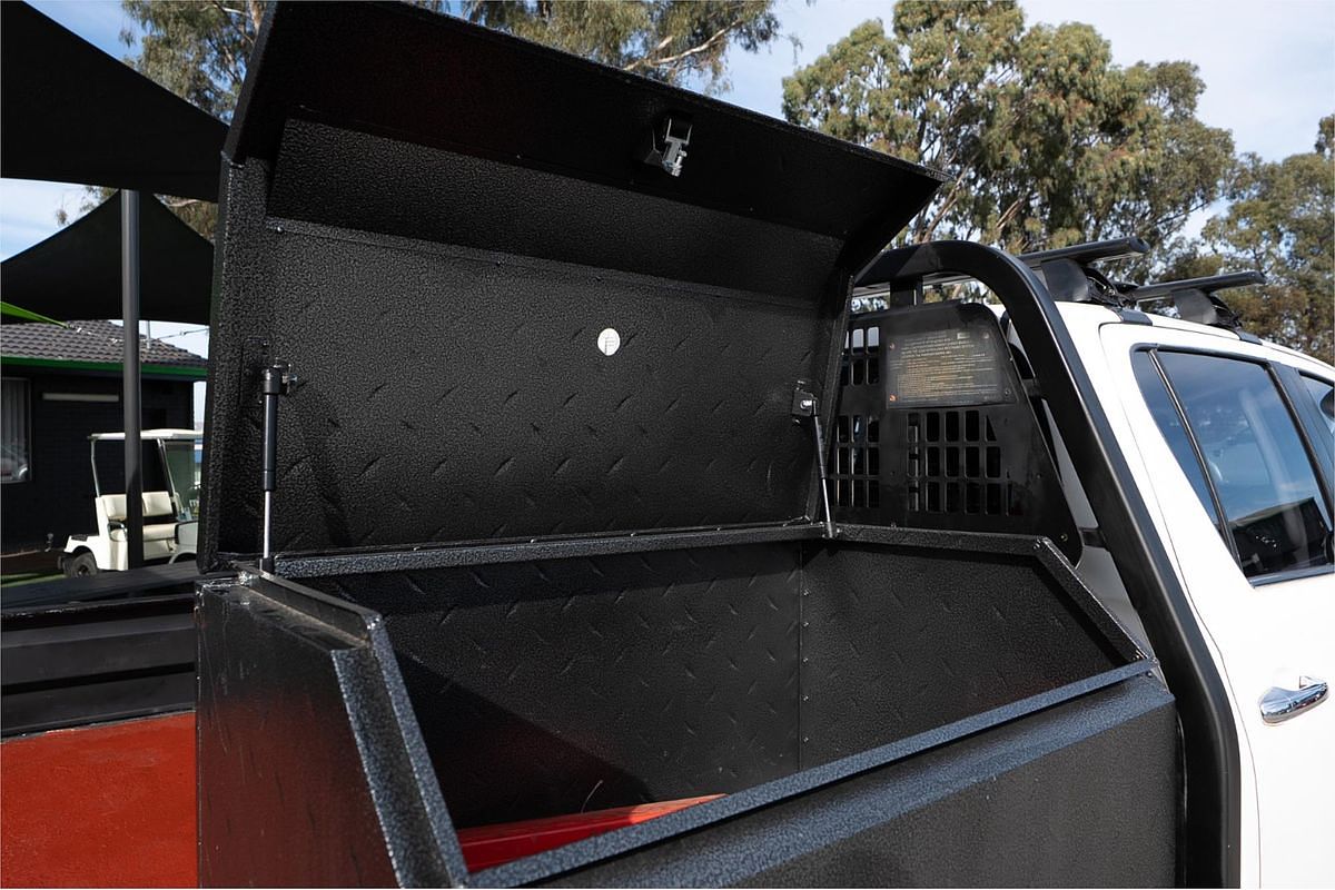 2016 Toyota Hilux SR GUN126R 4X4