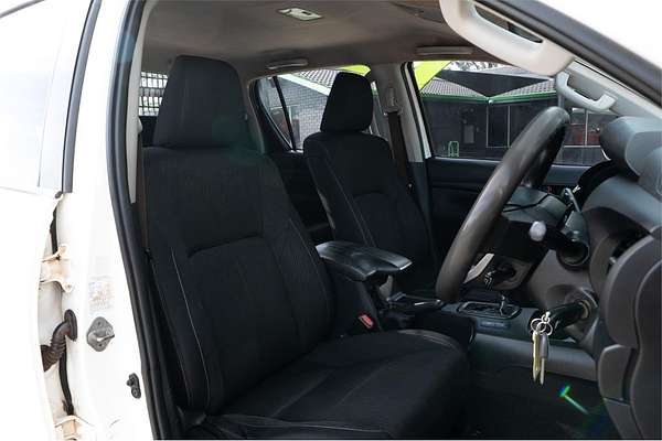 2016 Toyota Hilux SR GUN126R 4X4