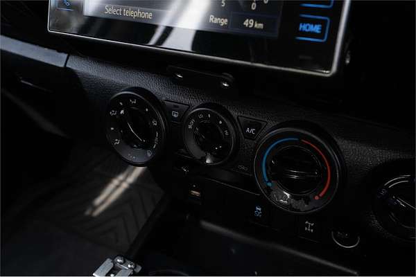 2016 Toyota Hilux SR GUN126R 4X4
