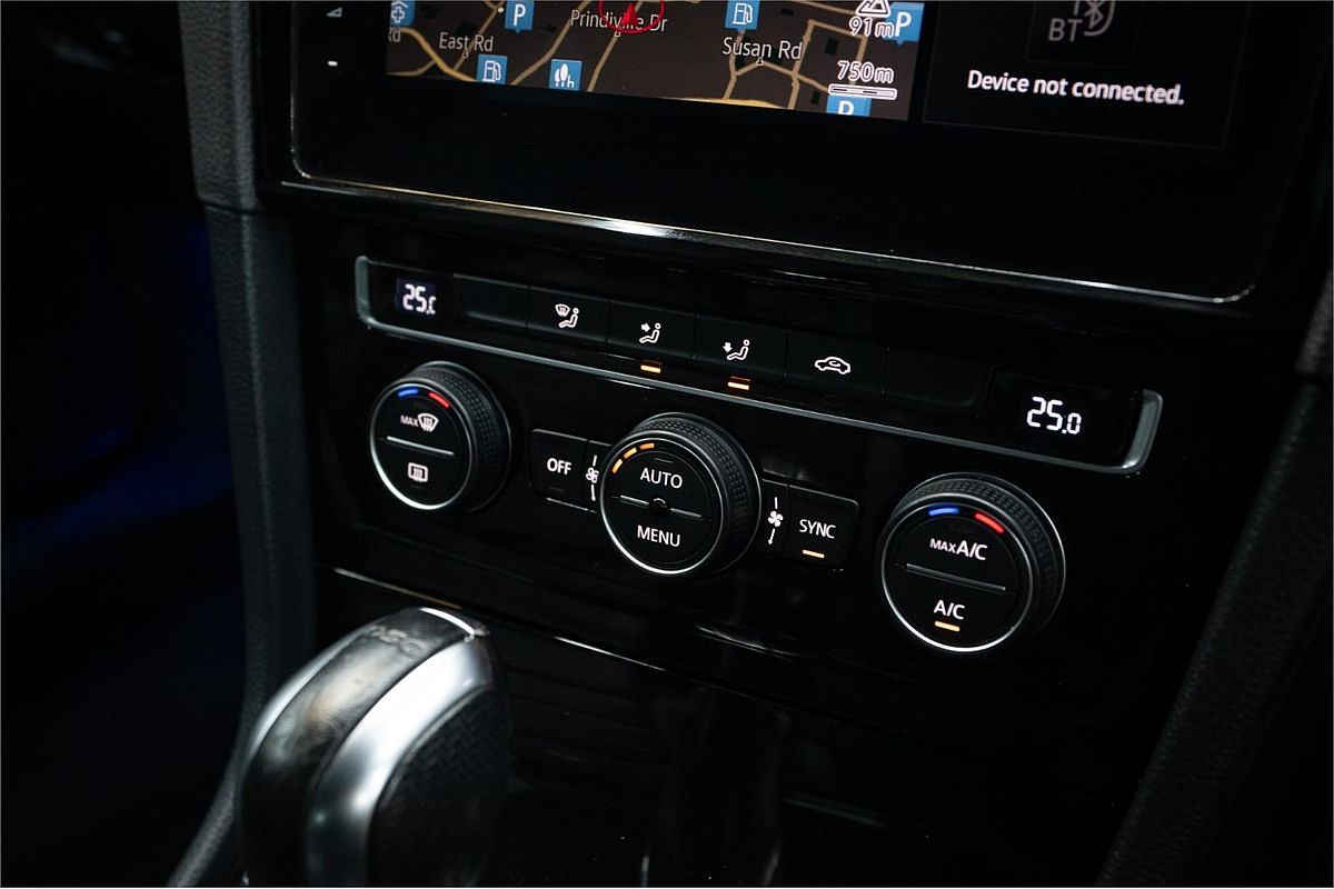 2014 Volkswagen Golf R 7