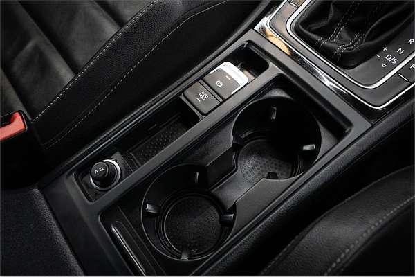 2014 Volkswagen Golf R 7