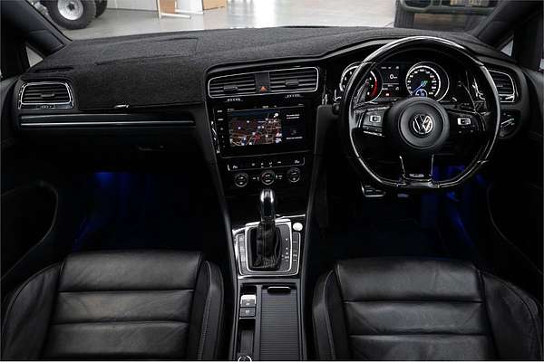 2014 Volkswagen Golf R 7