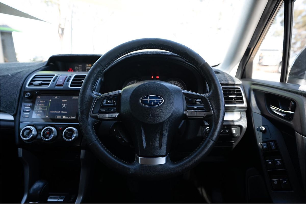 2015 Subaru Forester 2.5i-L S4