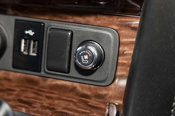 2023 Nissan Patrol Ti-L Y62