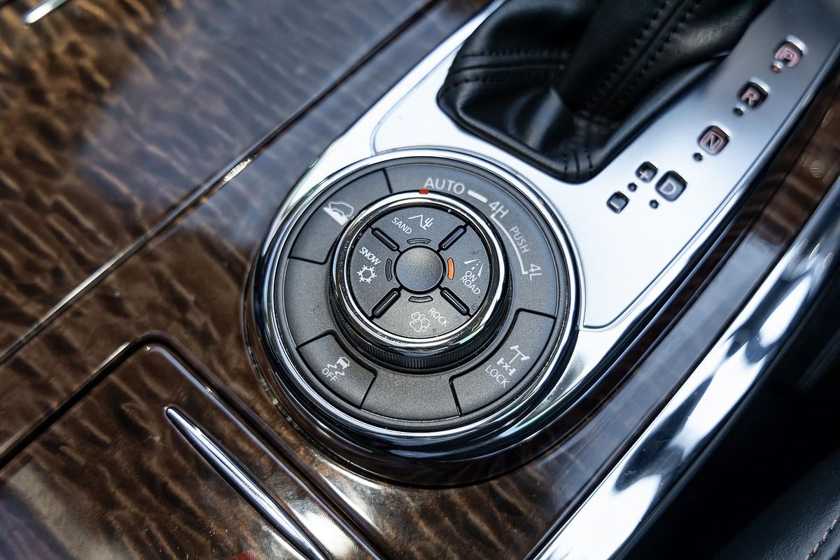 2023 Nissan Patrol Ti-L Y62