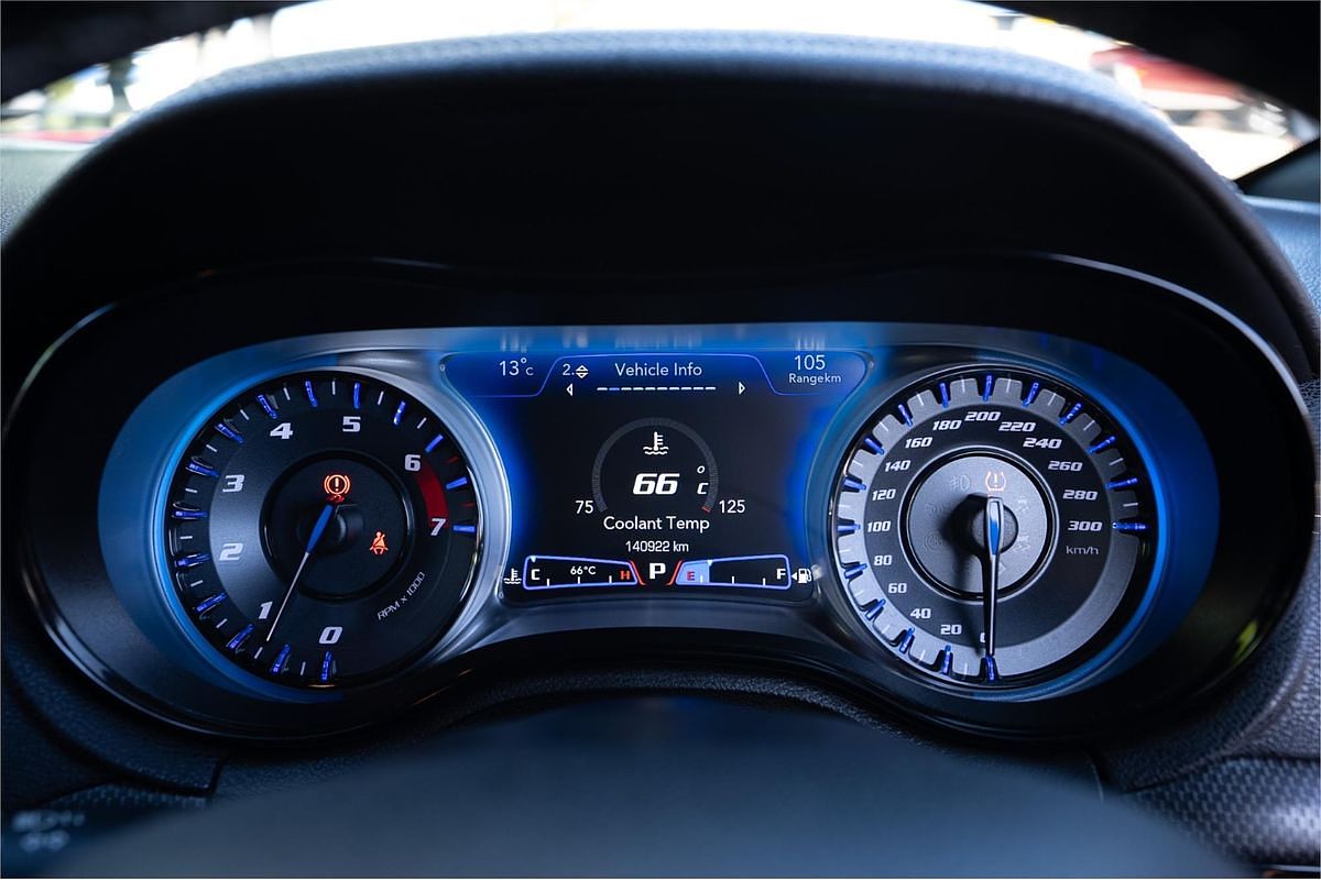 2021 Chrysler 300 SRT Core LX