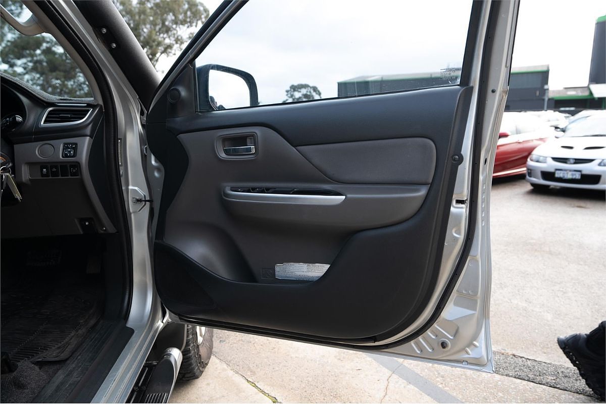 2016 Mitsubishi Triton GLS MQ 4X4