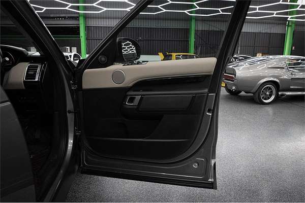2017 Land Rover Discovery SD4 SE Series 5