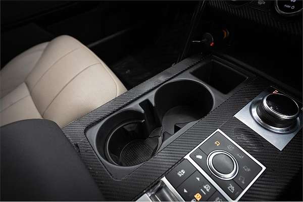 2017 Land Rover Discovery SD4 SE Series 5