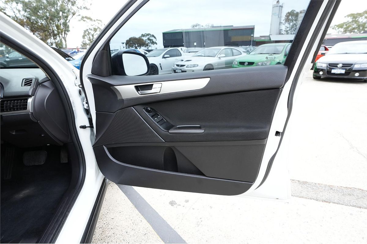 2013 Ford Falcon Ute EcoLPi FG MkII Rear Wheel Drive