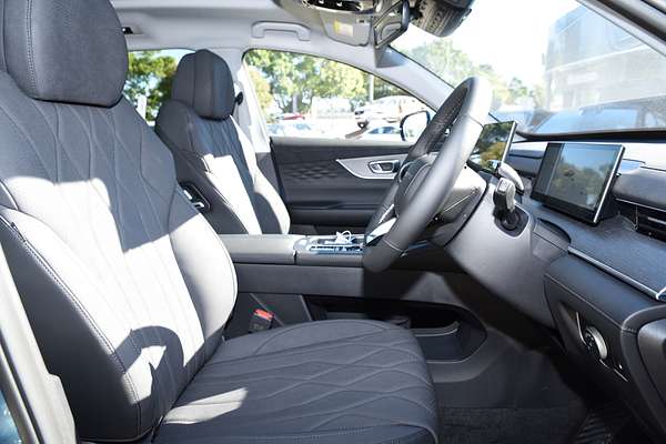 2025 Chery Tiggo 8 Super Hybrid Ultimate T31