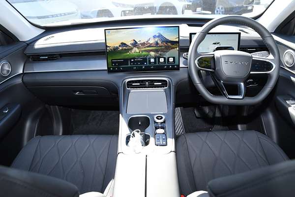 2025 Chery Tiggo 8 Super Hybrid Ultimate T31