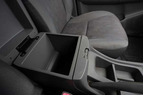 2010 Toyota Hilux SR KUN26R 4X4