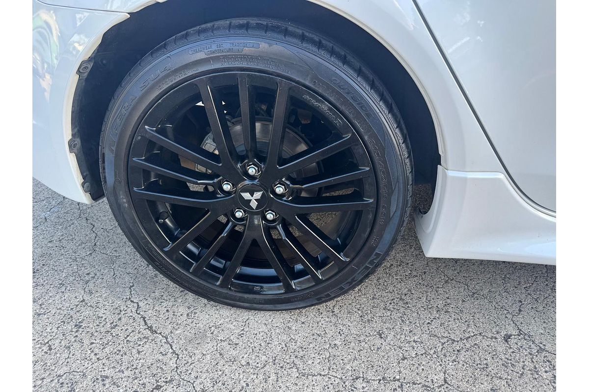 2017 Mitsubishi Lancer Black Edition CF