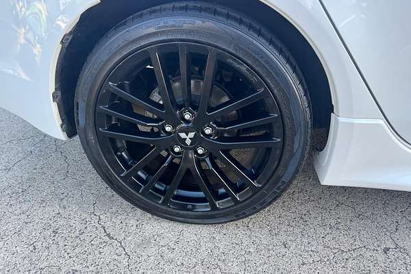 2017 Mitsubishi Lancer Black Edition CF