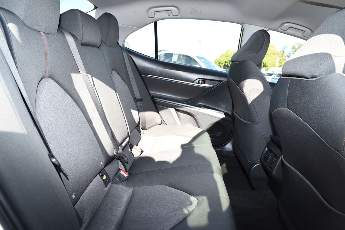 2018 Toyota CAMRY Ascent ASV70R