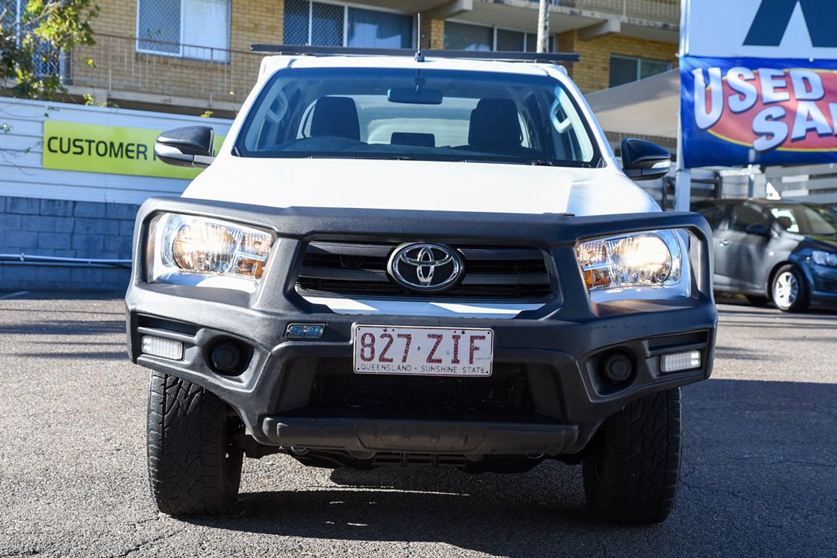 2016 Toyota HILUX SR GUN126R