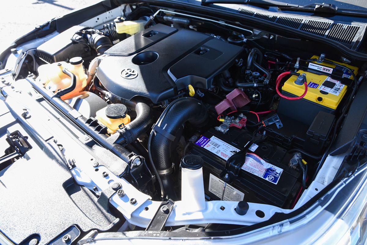 2016 Toyota HILUX SR GUN126R