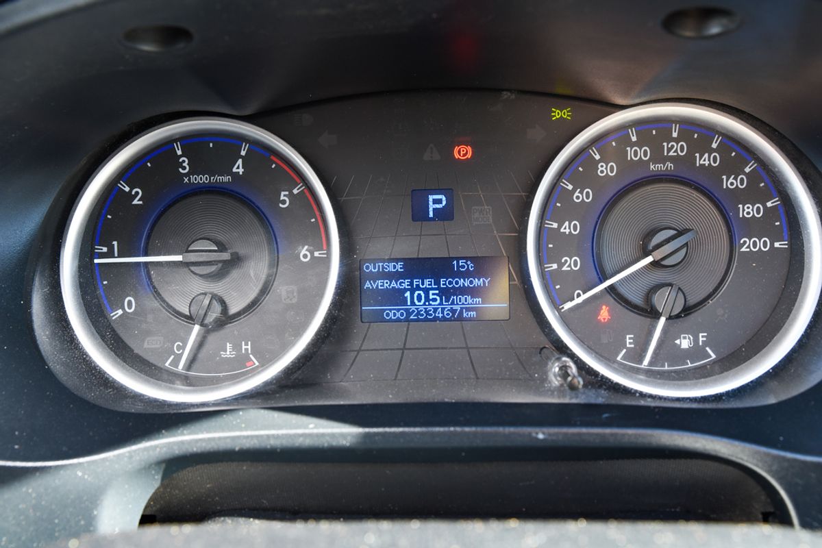 2016 Toyota HILUX SR GUN126R