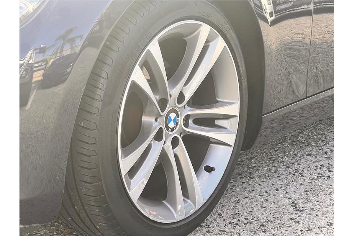 2009 BMW 3 Series 325i E93