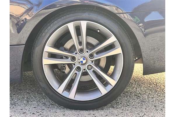 2009 BMW 3 Series 325i E93