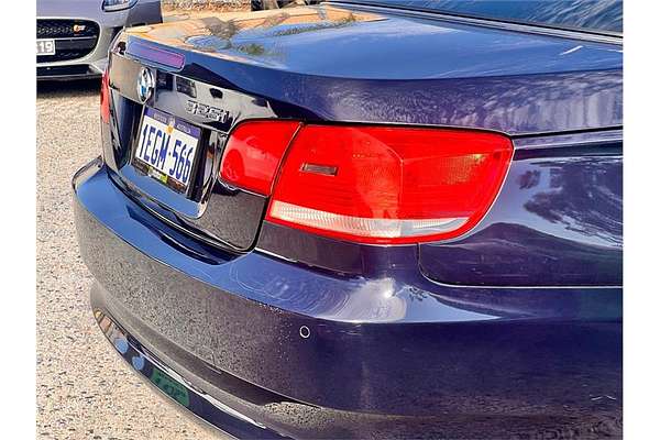 2009 BMW 3 Series 325i E93