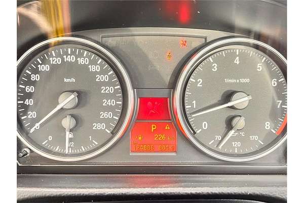 2009 BMW 3 Series 325i E93