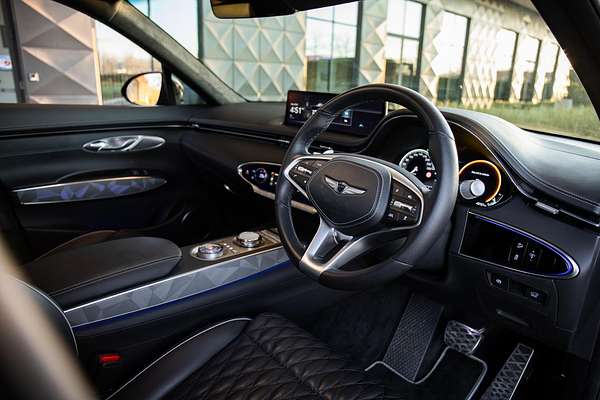 2022 Genesis GV70 3.5T AWD Sport JK.V2