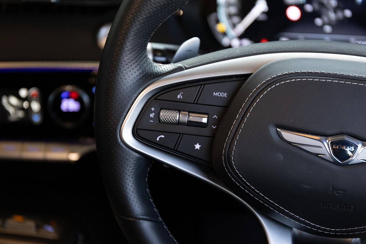 2022 Genesis GV70 3.5T AWD Sport JK.V2
