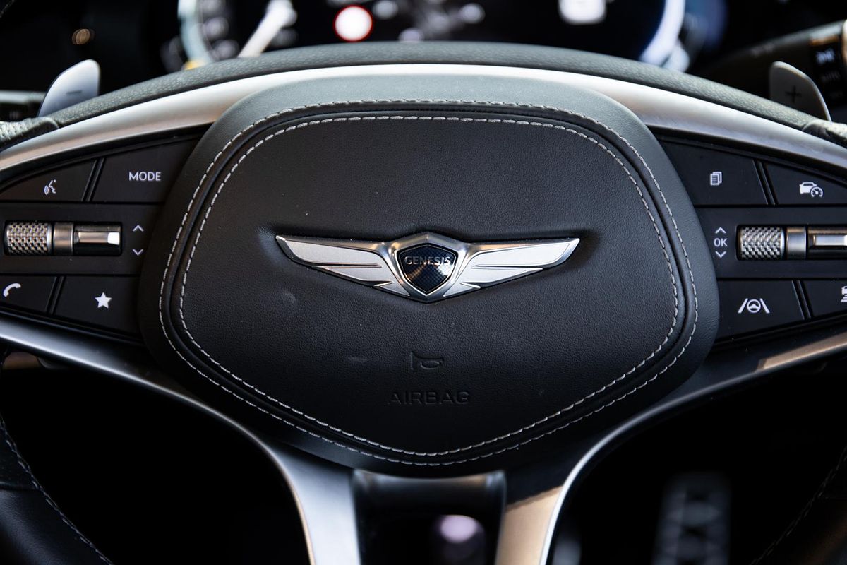 2022 Genesis GV70 3.5T AWD Sport JK.V2
