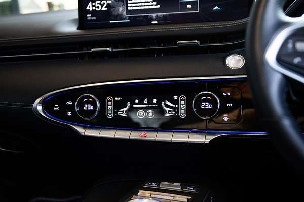 2022 Genesis GV70 3.5T AWD Sport JK.V2