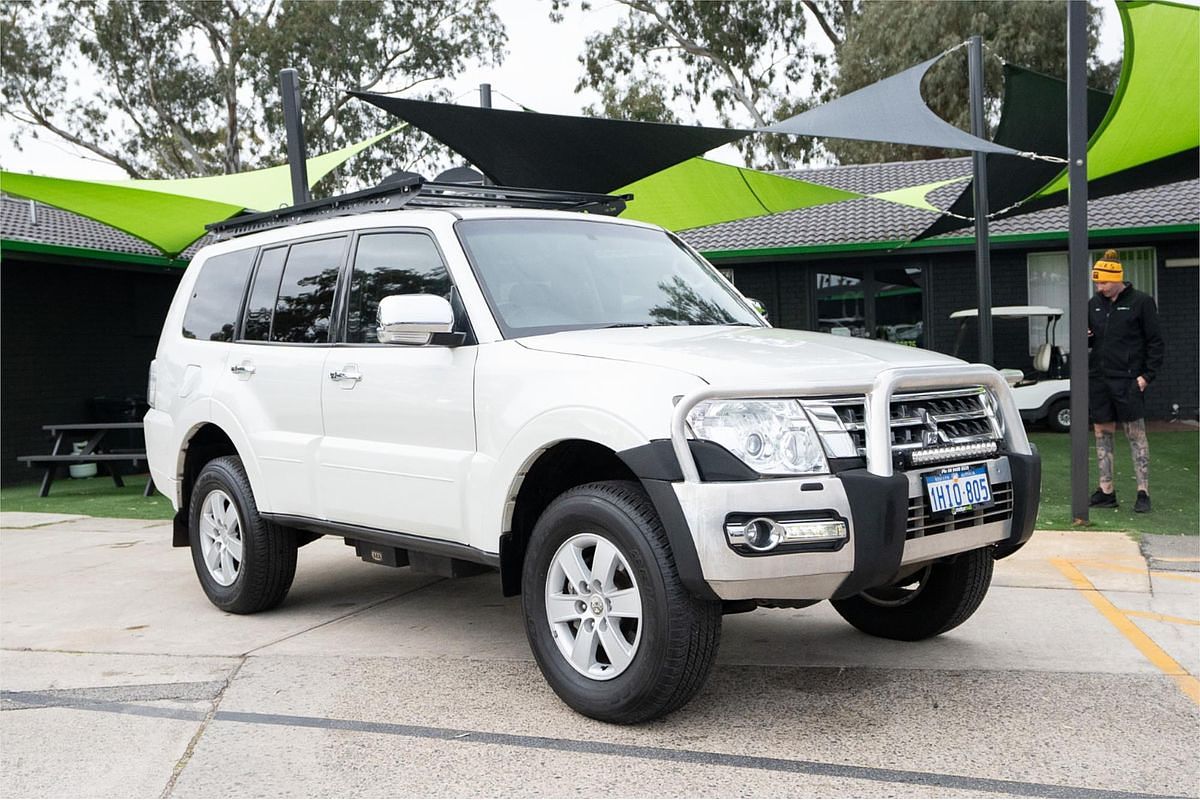 2018 Mitsubishi Pajero GLX NX
