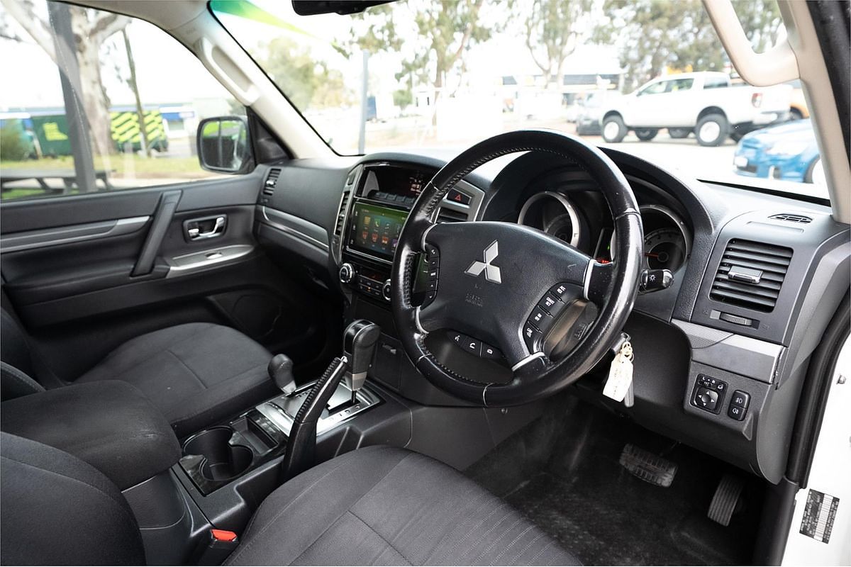 2018 Mitsubishi Pajero GLX NX
