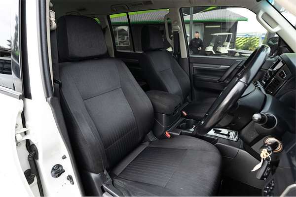 2018 Mitsubishi Pajero GLX NX