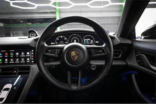 2021 Porsche Taycan Turbo S Y1A