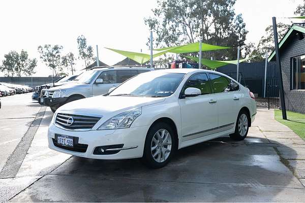 2013 Nissan Maxima 250 ST-L J32