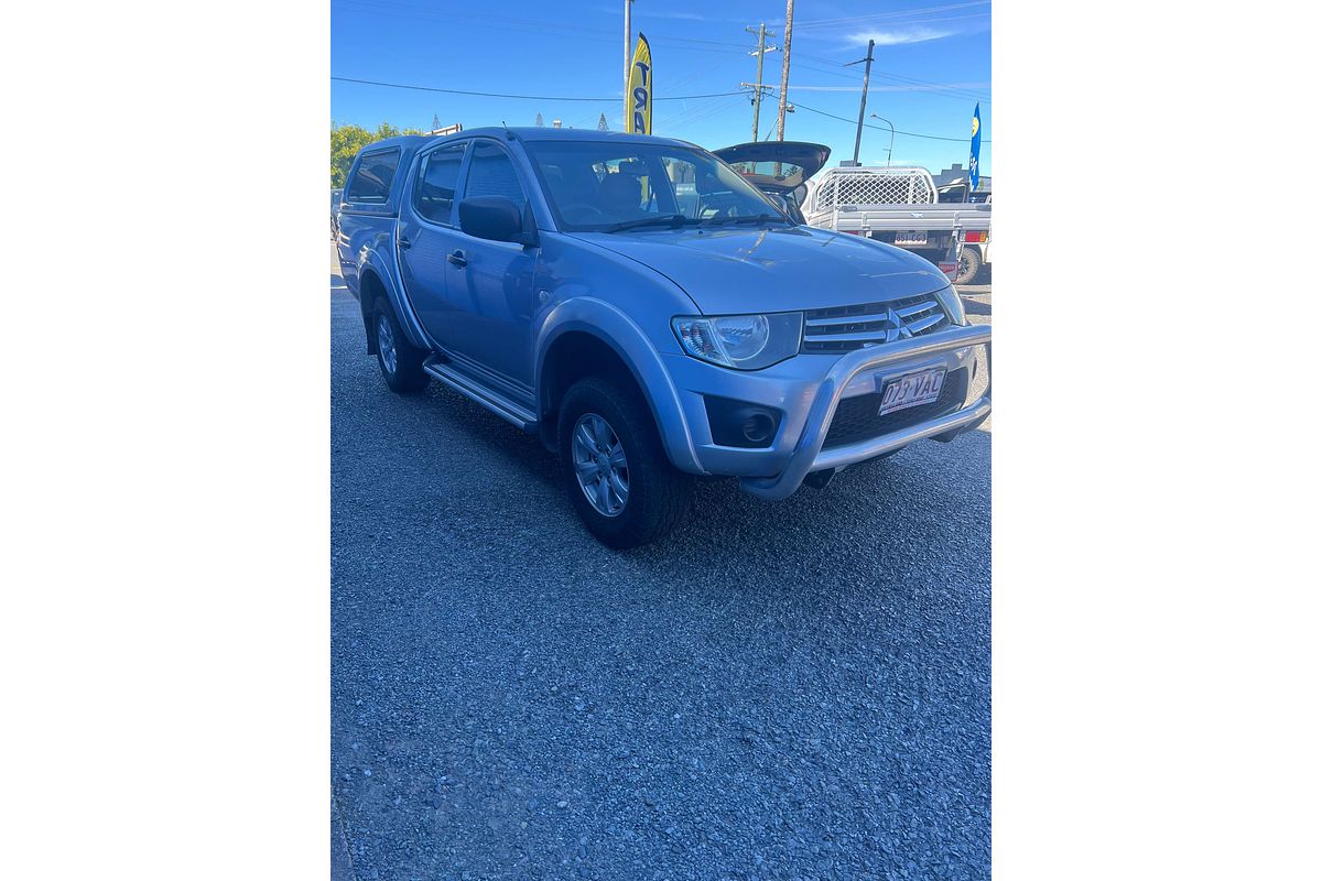 2013 Mitsubishi Triton GLX MN 4X4