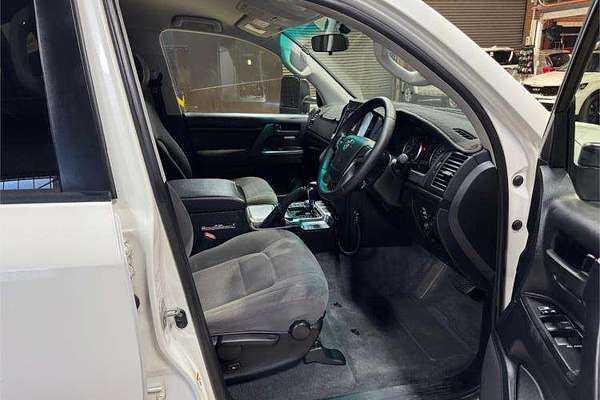 2018 Toyota Landcruiser GXL VDJ200R