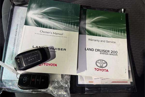 2018 Toyota Landcruiser GXL VDJ200R
