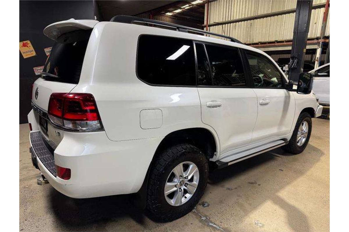 2018 Toyota Landcruiser GXL VDJ200R